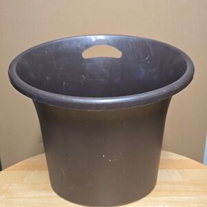 Rubbermaid 4A01 1 Oval Wastebasket Trash Can Brown Plastic Cut Out Handle
